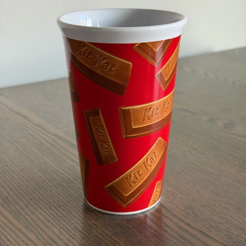 Galerie Kit Kat Graphic Print Red Handless Coffee Chocolate Lover Mug